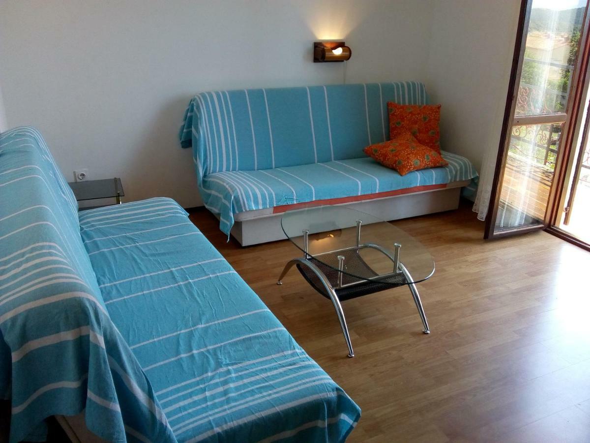 Apartments Dora Медулин Екстериор снимка